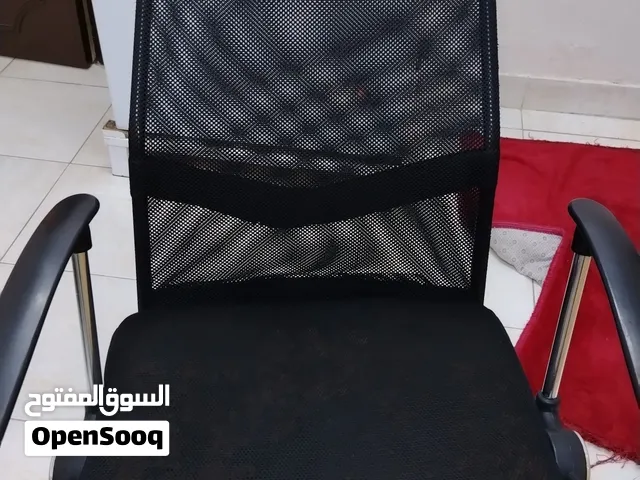 كرسي مكتبي مستخدم