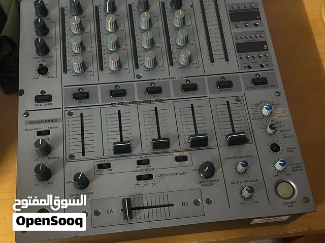 Proffessional pioneer mixer 5 channels