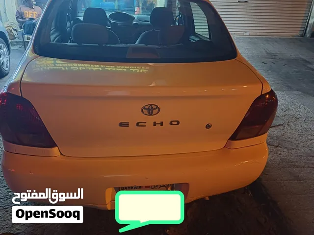 Toyota echo 2002