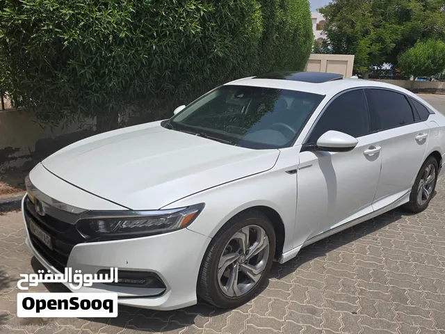 هوندا أكورد 1.5