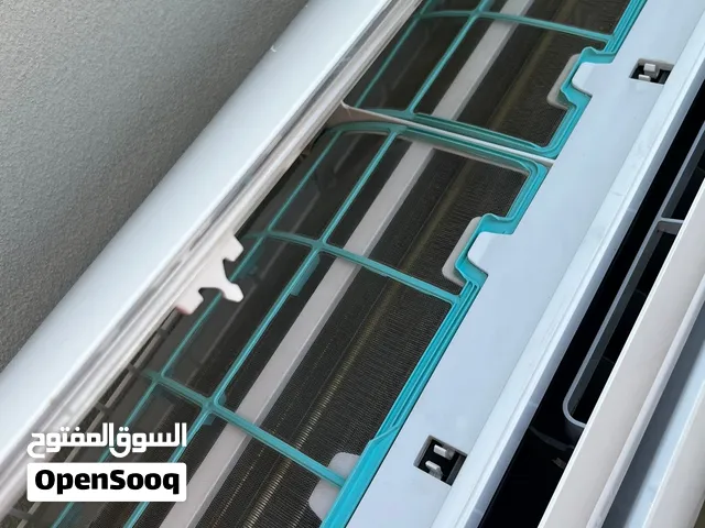 مكيف كاسترون بحالة ممتازة مع عمل سيرفس كامل جاهز للتركيب وبارد 100 ٪