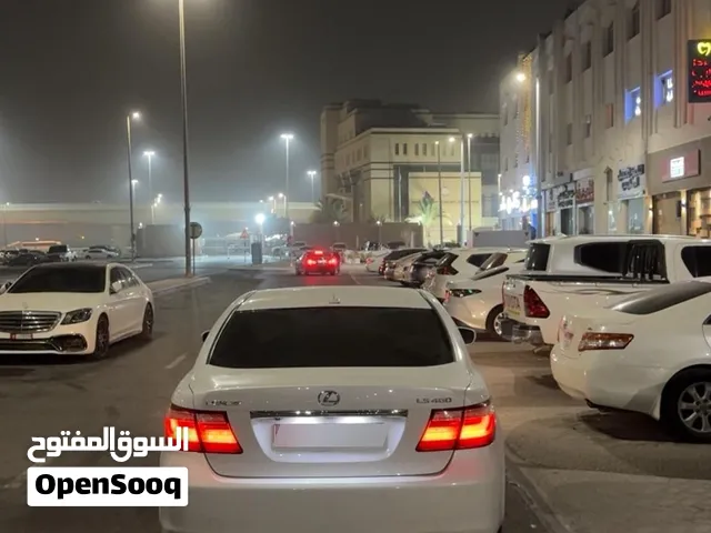 لكزس LS460 2008