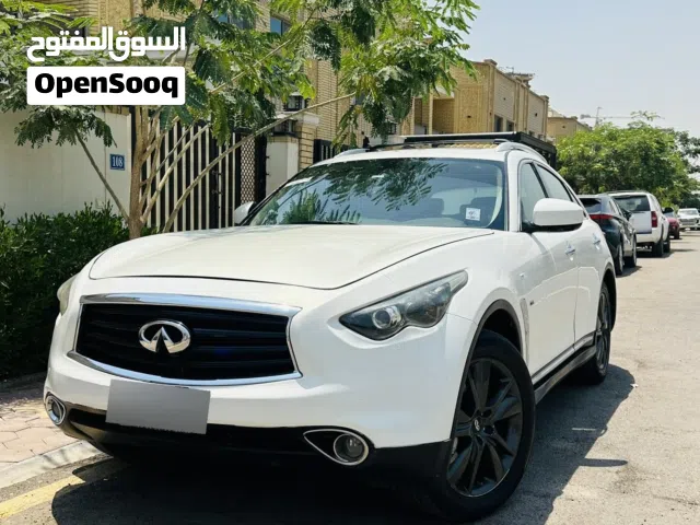 لبيع فقط INFINITI FX35 2012 V6 3500cc خليجي مكفول من الغرق