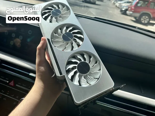 Gigabyte RTX 3070 ti vision white