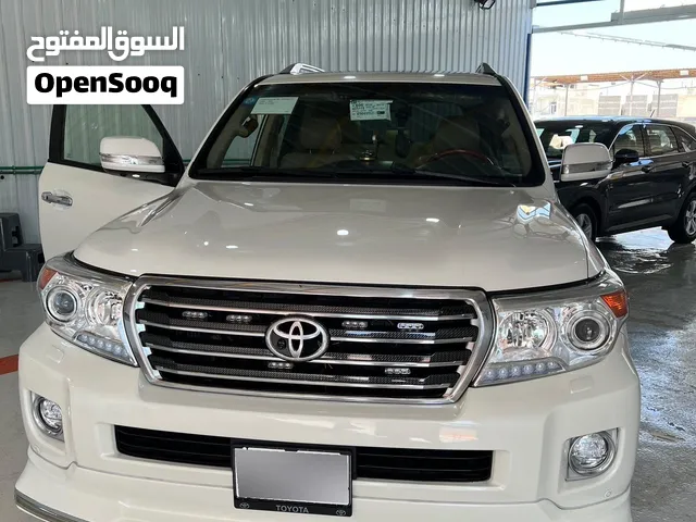 لاندكروز 2012 محرك 8 سلندر