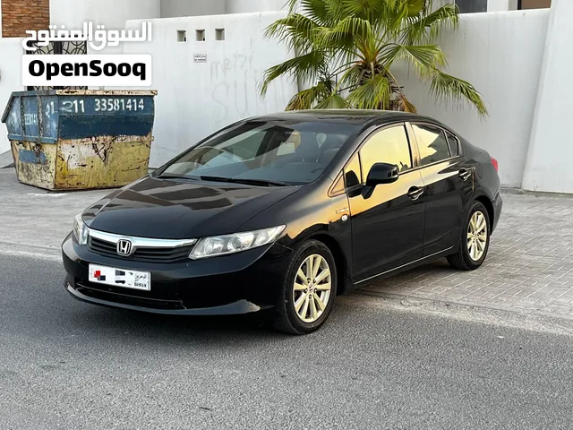 Honda civic Model : 2012 Registration / 3/27 Km driven 180k Single owner used neat and clean con