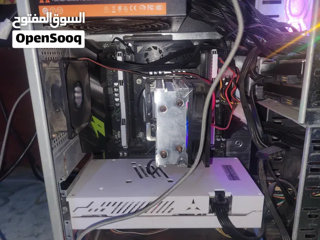 كمبيوتر جيمنج عرض للعاب و للتصميم