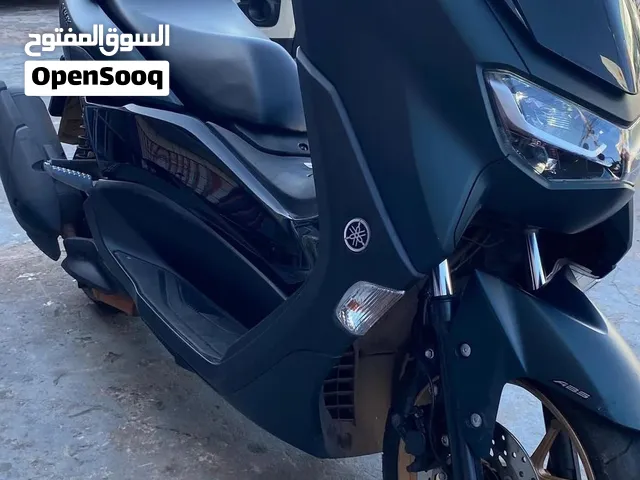 Yamaha NMAX 2023