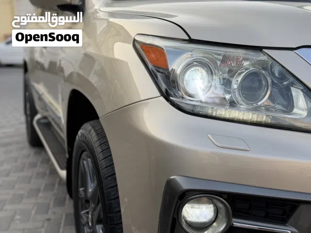 2013 لكزس LX LX 570