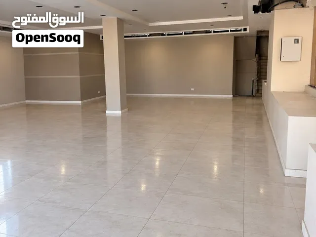 محل تجاري طابقين للايجار