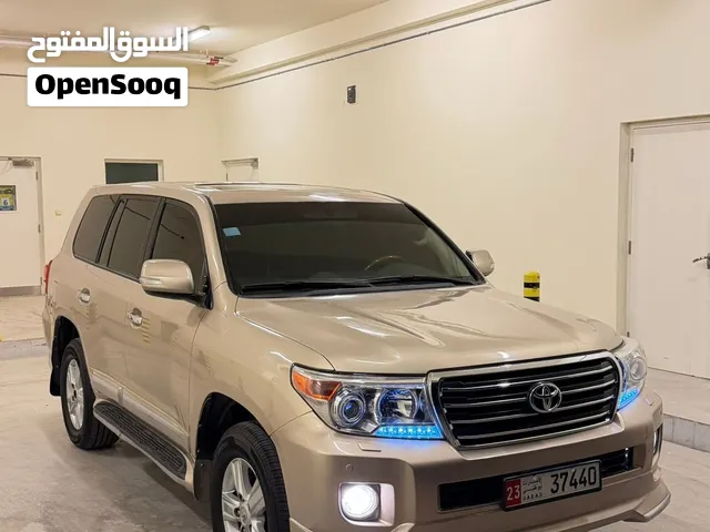 تويوتا لاندكروزر GXR خليجي موديل 2014 جير اوتوماتيك 8V سلندر