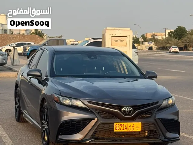 كامري 2022 بحادث بسيط لمن يبحث عن النظافة