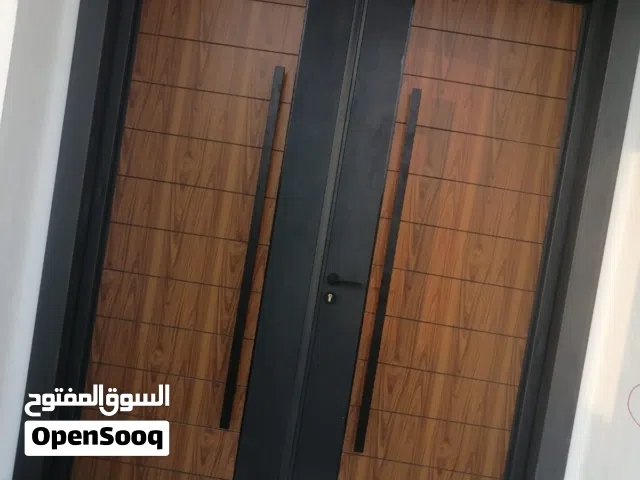 Custing Main door we r manufacturing