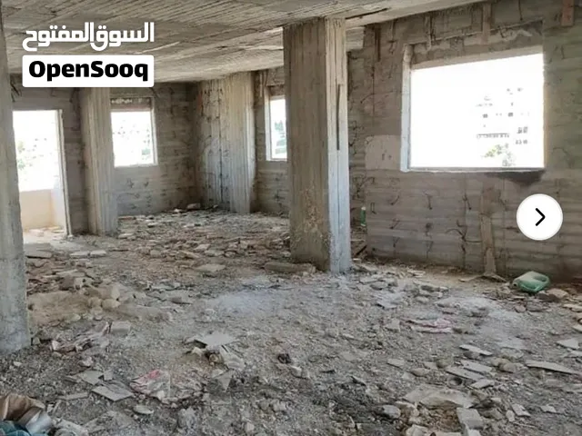 شقة عظم بالقرب من مسجد الريان