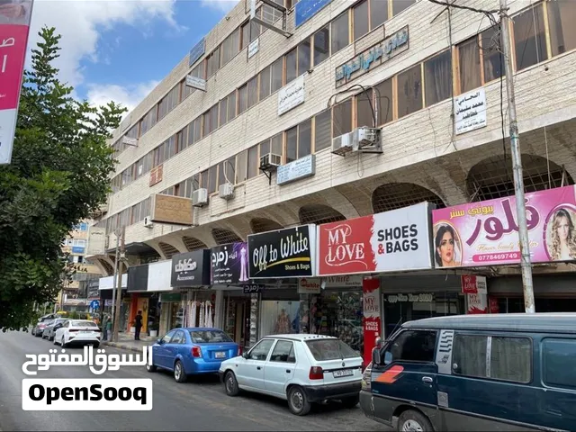 عيادات او مكاتب للبيع شارع اربد الحصن