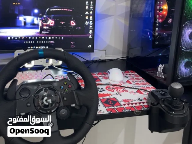للبيع بي سي قيمنق مع سكان لوجيتك g923 مع قيره وكرتون استعمال خفيف