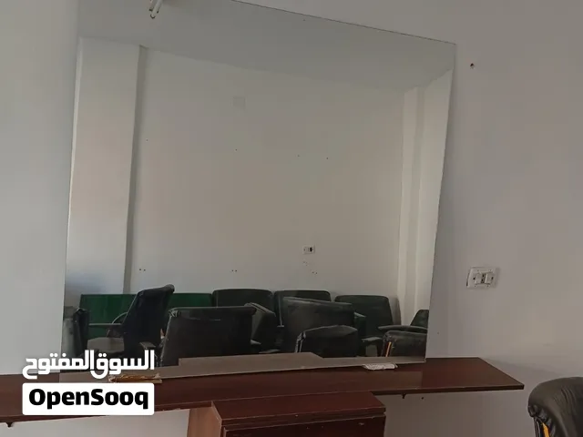 كاونترات عدد 3 مع مرآة تعليق على الحائط
