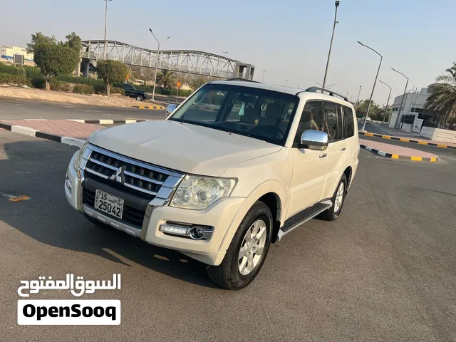 Used Mitsubishi Pajero in Farwaniya