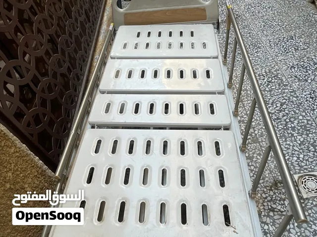 سرير طبي للبيع