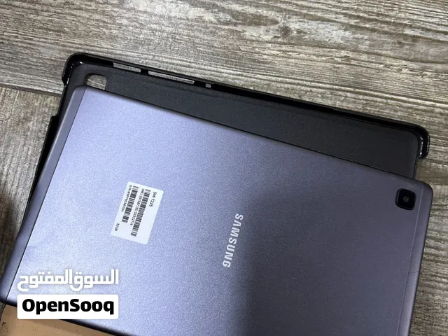 ايباد للبيع نظيف مايبي ليه شي بس كارتون مو موجود ولا واير ولا سماعه كفر و الايباد استعمال خفيف