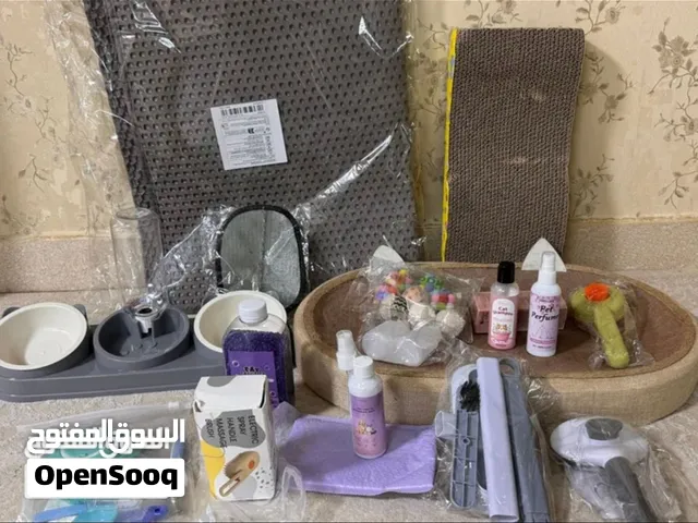للبيع مستلزمات القطط شوف الوصف