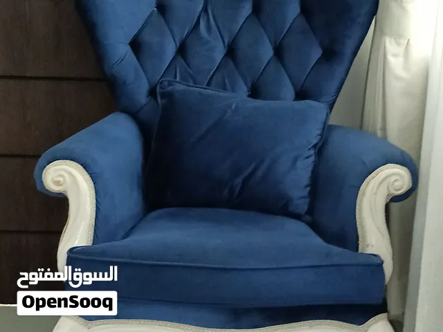 كرسي صالة جلوس للضيوف أو لصاحب البيت الخيار للمشتري