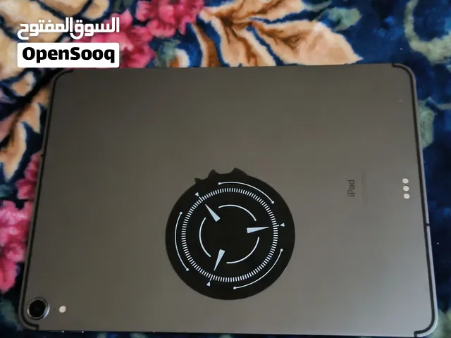 Apple iPad Pro 11 256 GB in Buraimi