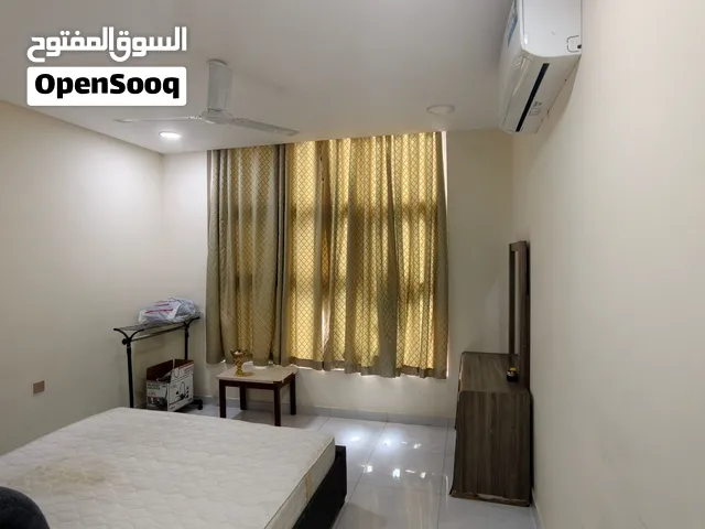 BD120 INC EWA FULLY FURNISHED ROOM WITH ATTACHED BATHROOM FOR SHARING IN A 2 BEDROOM FLAT.