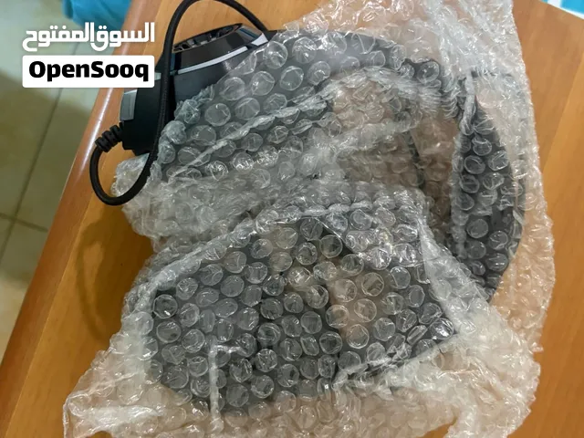 سماعة قيمنق للكمبيوتر بحالة ممتازة – استخدام مرة واحدة فقط بسعر 5.5 دنانير