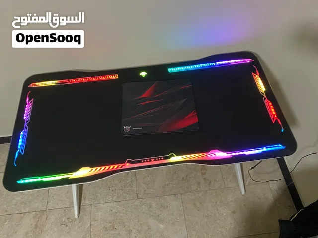 ميز حاسبه وماوس وكيبورد وسماعه جديد ممستخدم 200وبي مجال