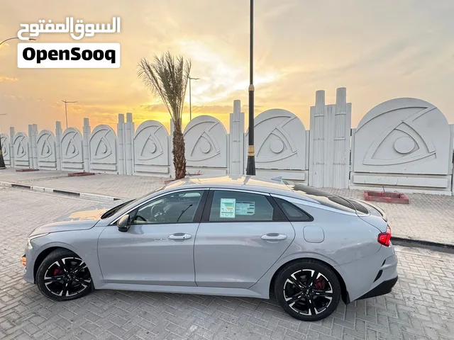 سيارة البيع k5