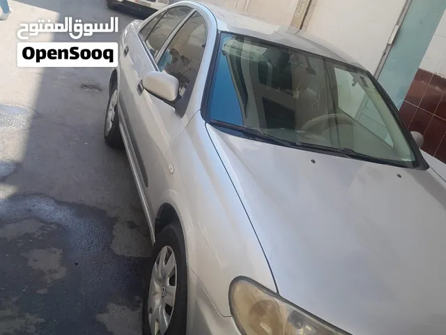 Nissan sunny 2011