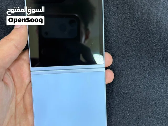 Samsung Galaxy Z Flip6 256 GB in Al Karak