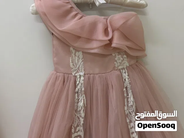 فستان بناتي منفوش