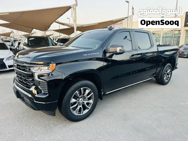 2024 شيفروليه سلفرادو 1500 RST