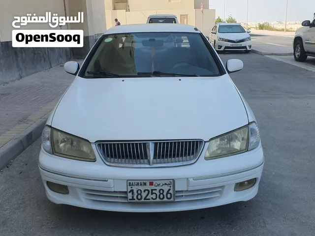 نيسان صني  موديل 2001 فيها عطل ف المكيف  فقط  مسجلة ومبيمة  لشهر 12 المطلوب 750 من النهايه مكينة 1.8