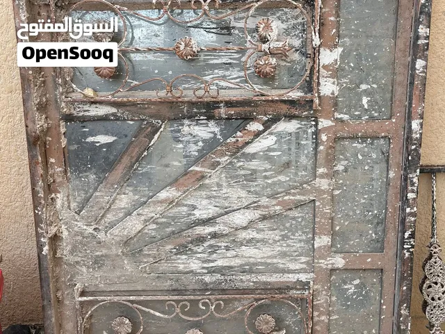 شباك و ملحقاته للبيع