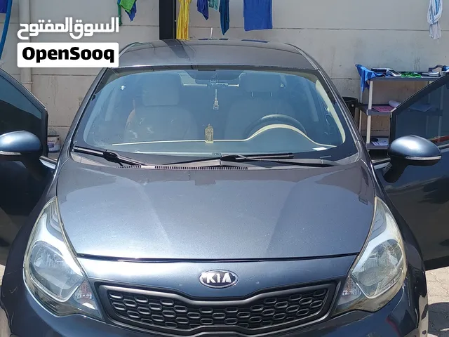 Kia Rio 2013 Sedan for Sale – Newly Renewed Mulkiya & Insurance. URGENT SALE going to vacation