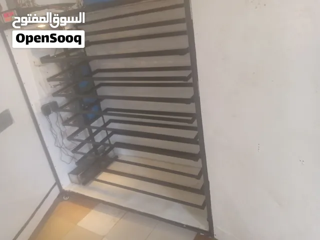 للبيع فقاسةسعة2300بيضه جديدالسعر350 للبيع نتافة ريش دجاج جديدالسعر110