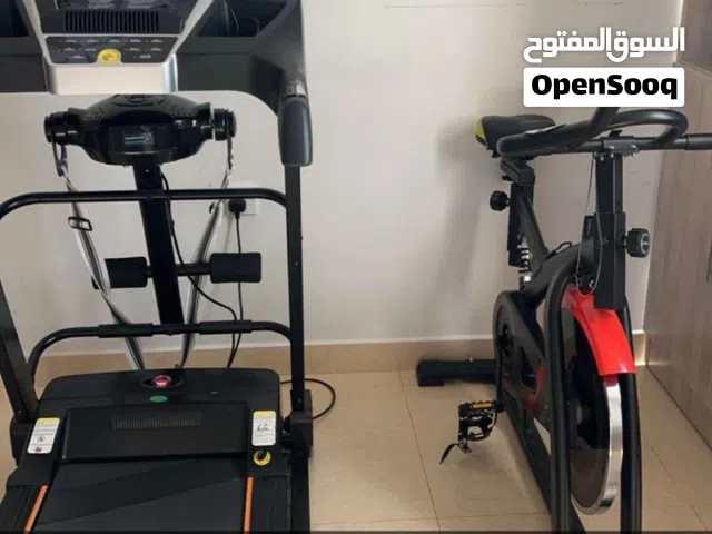 اله مشي نظيفه مايحتاي شي وسيكل نفس الشي وفيها حق المساج 2000 درهم للاثنين