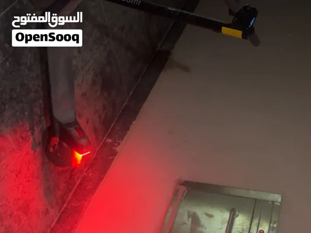 دا اسكوتر كهربا اتشومي استعمال خفيف خالص كل حاجه خاصه ب الاسكوتر الكهربا موجوده  قابل للتفاوض