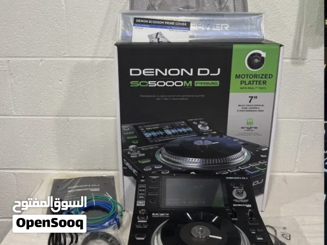 Denon DJ SC5000M Prime Professional Motorized DJ Media Player & Decksaver
