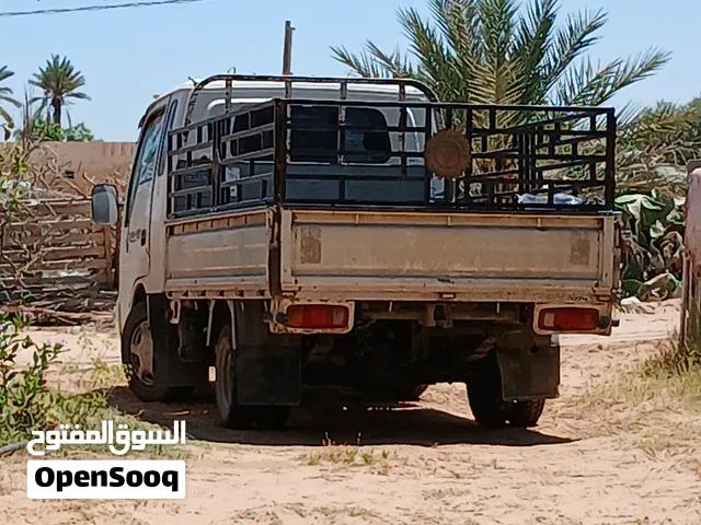 نقل داخل وخارج طرابلس
