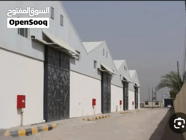 هنجر 800 متر على الطريق الدائرى مباشر غير حرم الطريق  كامل العدادات موقع محترم بجوار جميع الخدمات