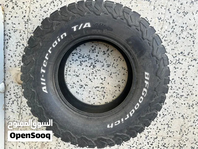 تاير مقاس 285/70/17 LT امريكي واحد فقط