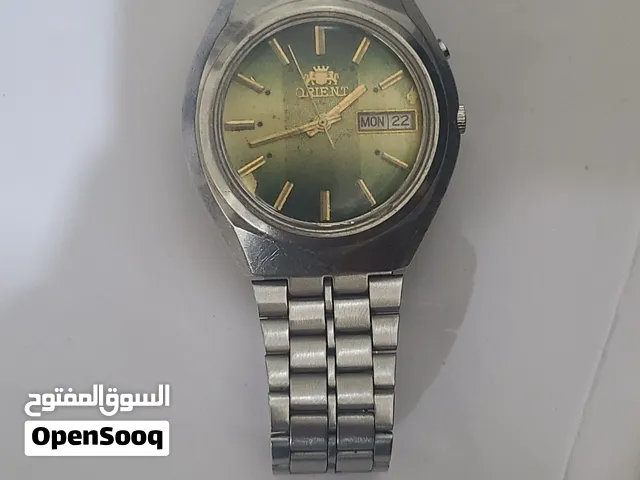 للبيع ساعه اتوماتيك بسعر مناسب