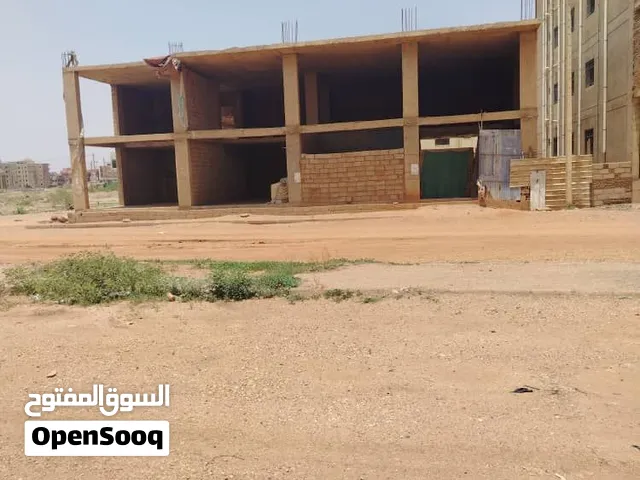 محلات تجارية وفرصة استثمارية مميزة في مواجهة الجامعة الوطنية – حي الراقي، الخرطوم