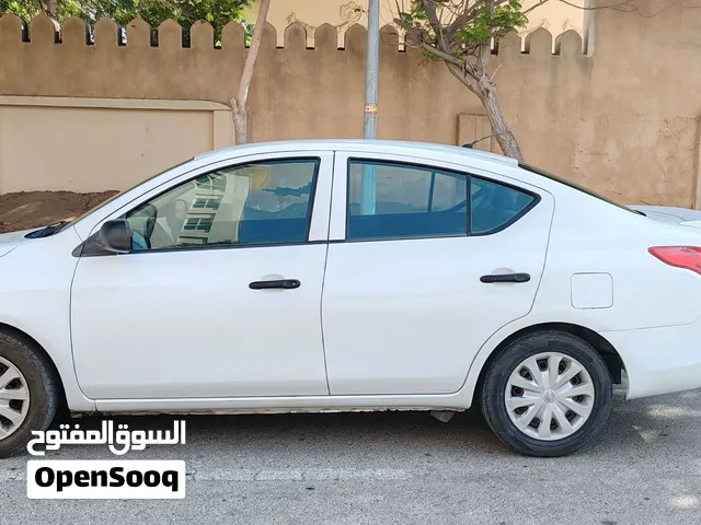 Nissan Versa 2014