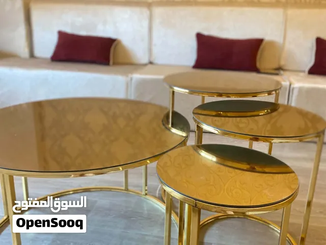 طاولات صالون ذهبيات