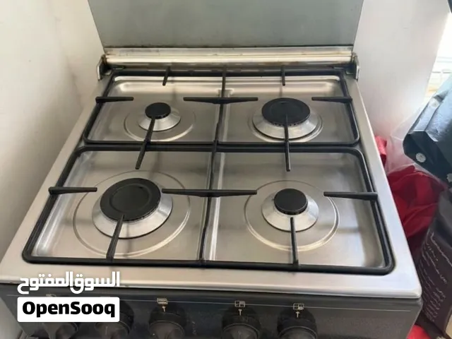 طباخ غاز ماركة إكسبر (Xper) بحالة ممتازة An excellent, fully functional Xper gas cooker